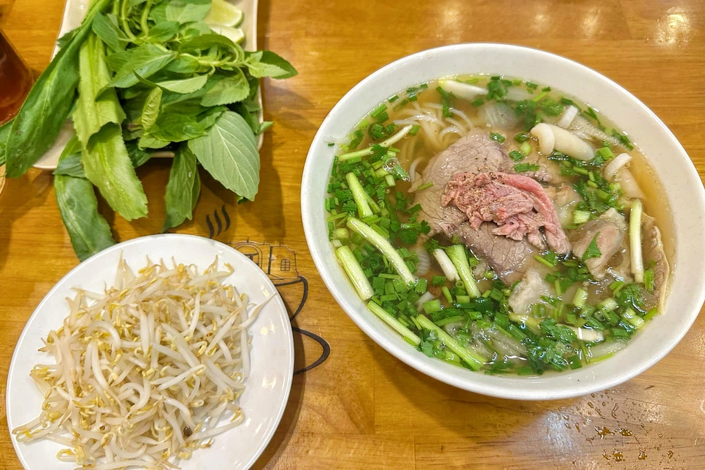 pho phu vuong, ho chi minh city, pho bac in ho cho minh city, nothern style pho in ho chi minh city