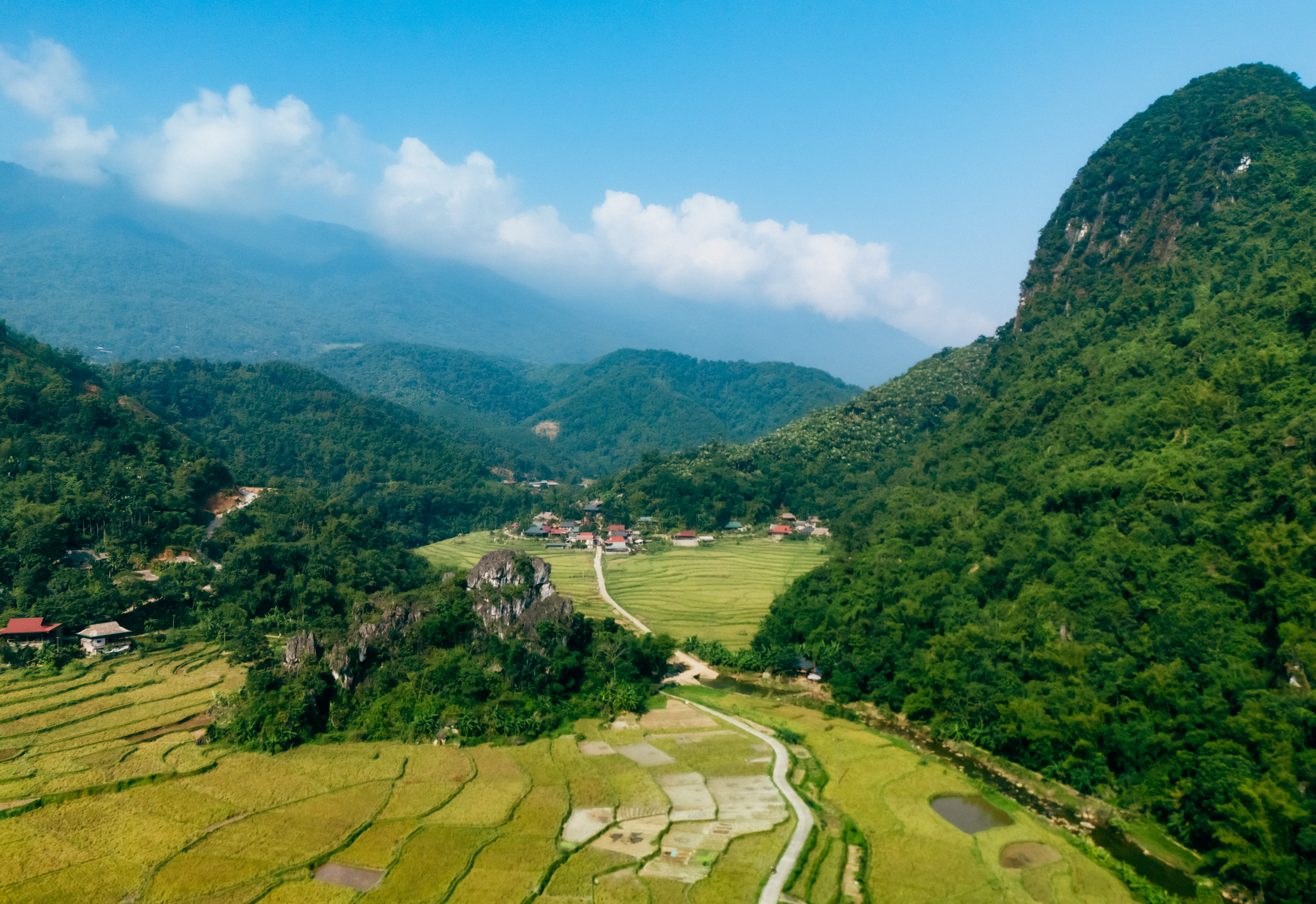 Pu Luong rice field from above. Photo: Authentik Vietnam