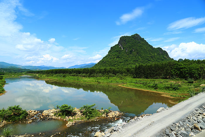 remnants of war vietnam rockpile