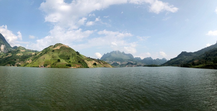 river vietnam, boat trip vietnam, river tours vietnam, vietnam most beautiful rivers, song da, da river
