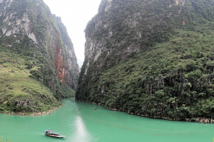 river vietnam, boat trip vietnam, river tours vietnam, vietnam most beautiful rivers, nho que, ha giang, nho que river
