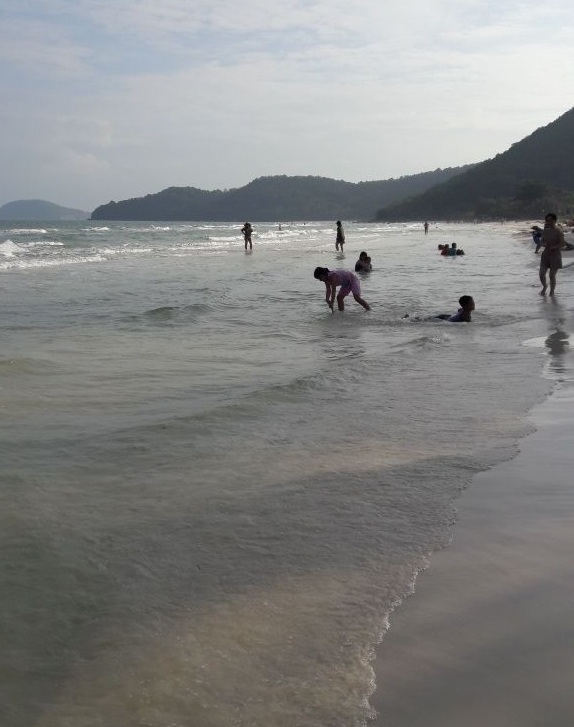 sao beach phu quoc sand