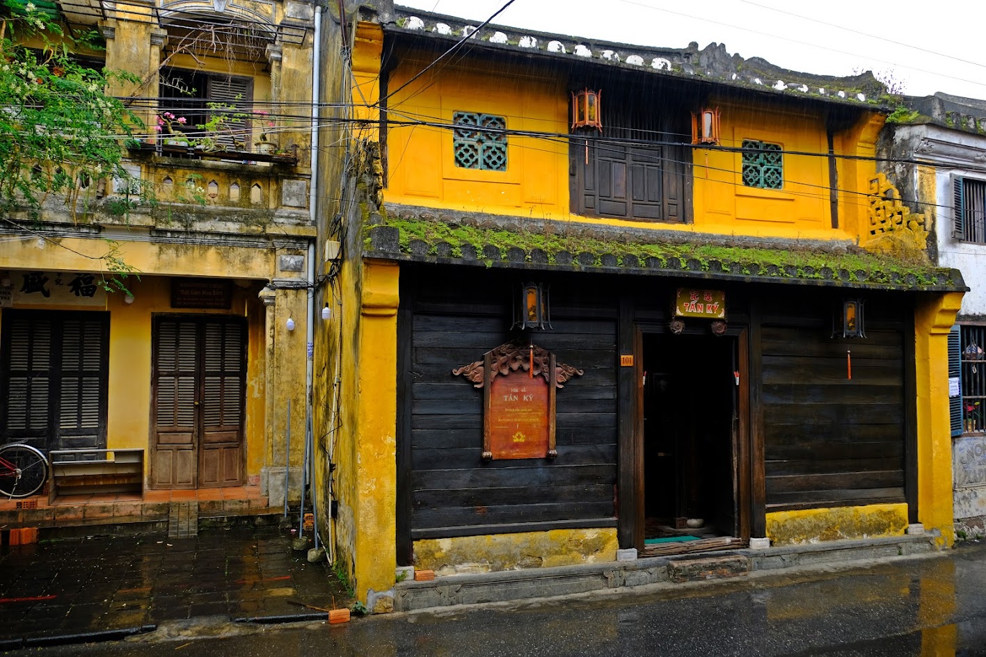 tan ky old house, the old house of tan ky, hoian, vietnam