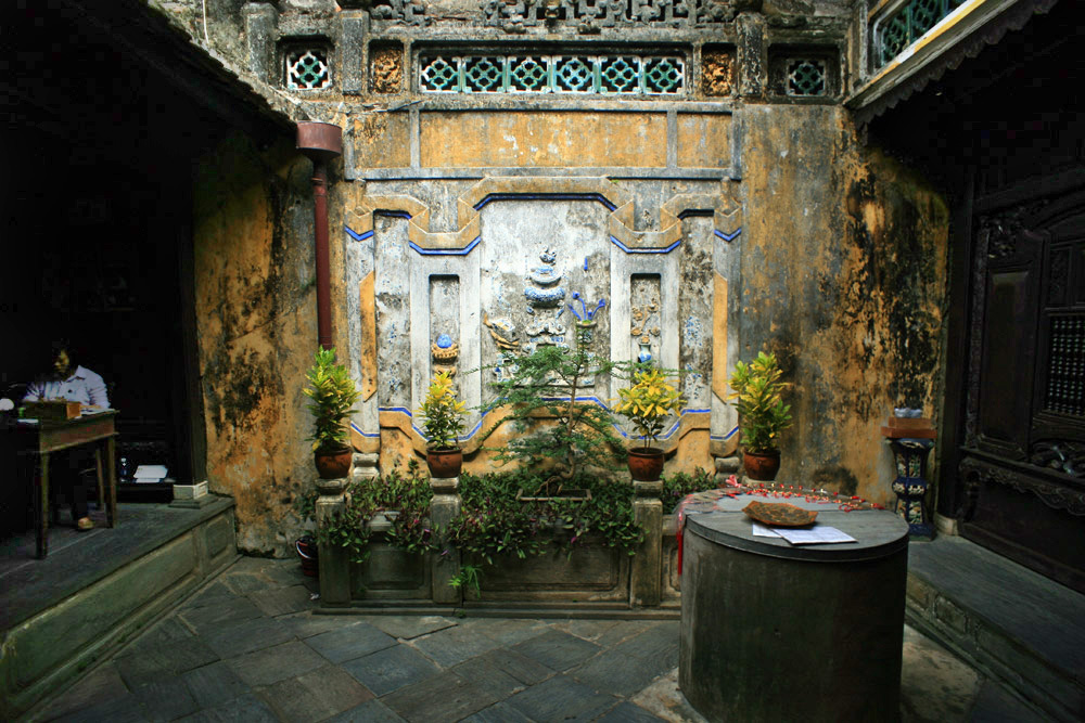 tan ky old house, the old house of tan ky, hoian, vietnam