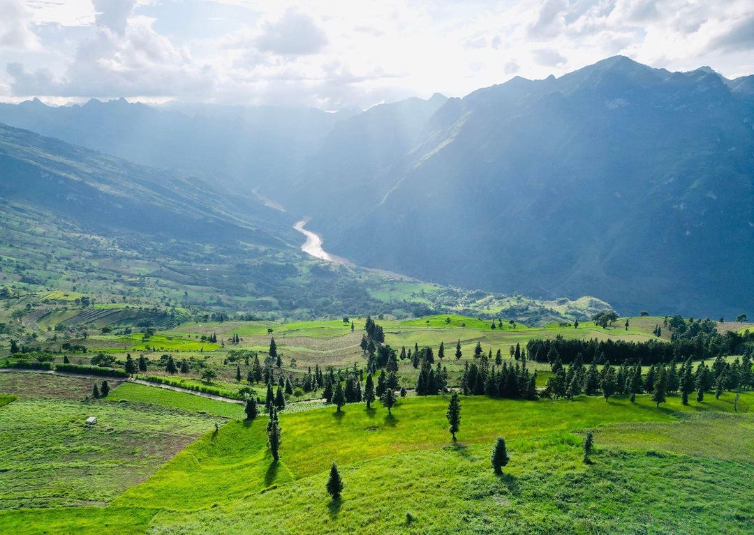 suoi thau plateau, ha giang, vietnam