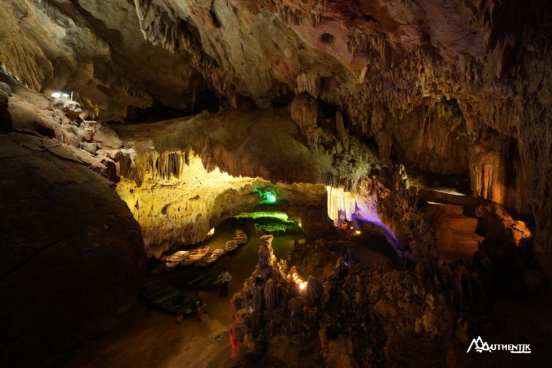 Wet Cave, Thien Ha Cave, Ninh Binh