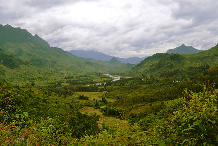 trek in Laos, trip to Laos, Luang Namtha, Phongsaly, Luang Prabang, Khammouane, Boloven Plateau