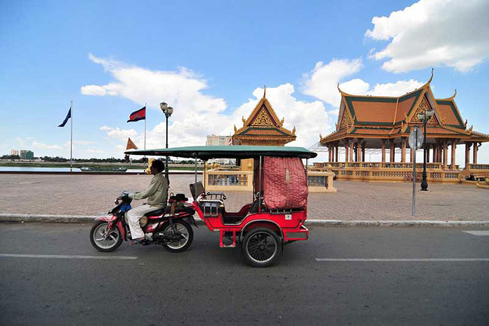 travel phnom penh, stay in Phnom Penh, Phnom Penh Weather, capital of Cambodia, visit Phnom Penh, US embassy in Phnom Penh, Phnom Penh city