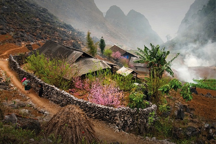 trek in ha giang vietnam dong van