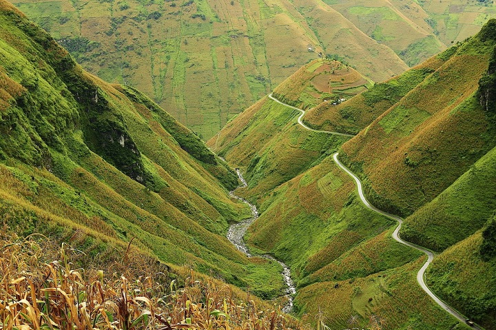 trek in ha giang vietnam ma pi leng pass