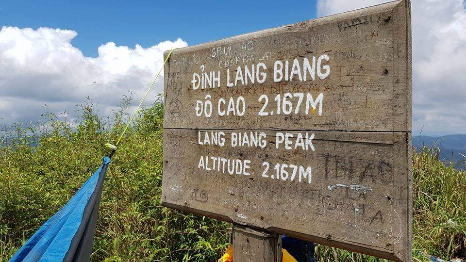 lang biang peak, Da Lat, Lang Biang Mountain, Trekking, Central Vietnam, Central Highlands Vietnam, Hiking