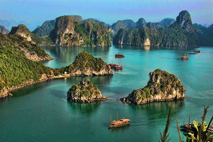 Halong Bay, Thang Long imperial city, Trang An, Ho citadel, Phong Nha-Khe Bang, Hue, Hoi An, My Son sanctuary, UNESCO heritage Vietnam