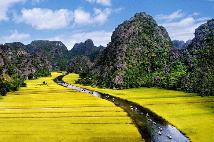 vietnam family vacation, vietnam family trip, Tam Coc, Halong bay on land