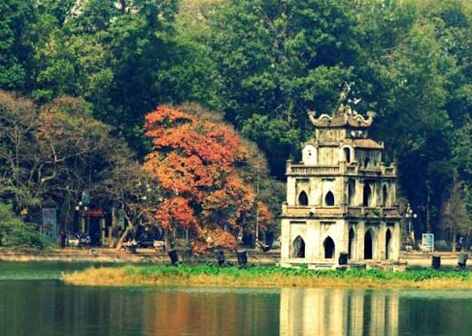 visit Vietnam, Halong, Hoan Kiem lake, Thien Mu pagoda, Phu Quoc, Nha Trang, Mekong delta, Hoi An, Sa Pa Mui Ne, Cu Chi tunnels