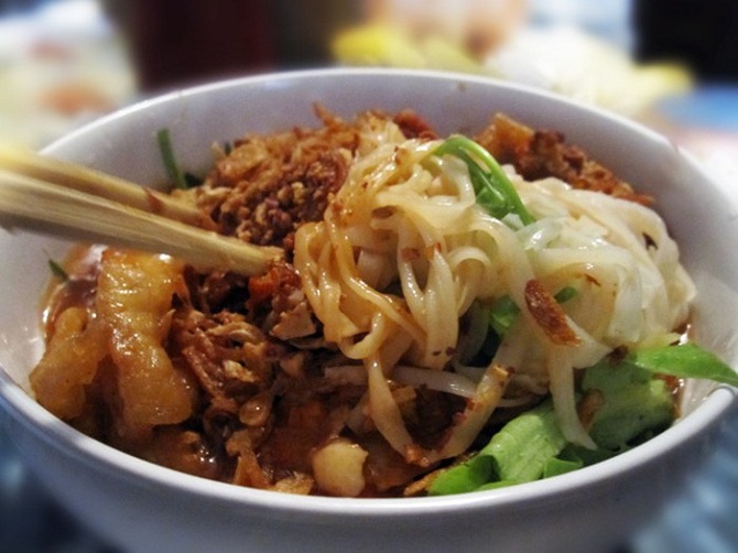 vietnamese pho in lao cai moutain