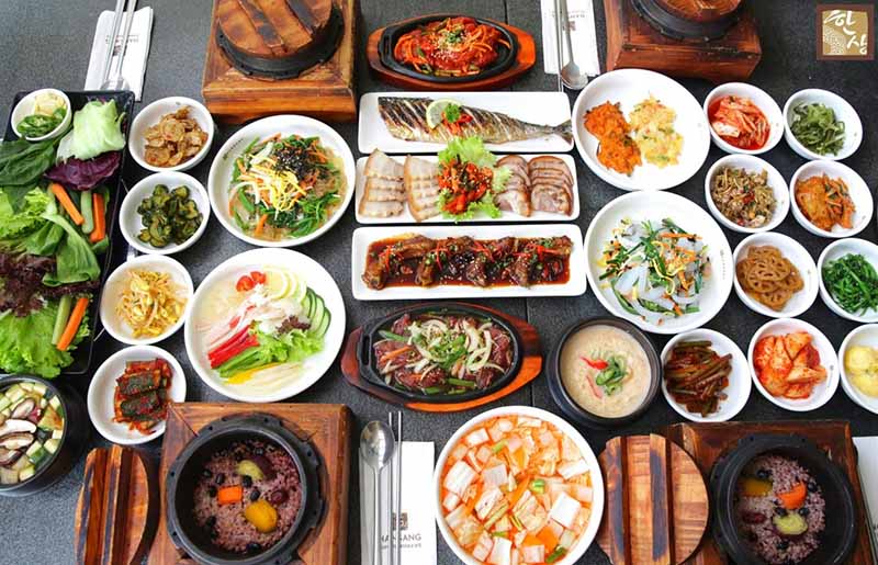 vietnamese cuisine, vietnamese culinary, vietnamese food, food tour vietnam, culinary journey in vietnam, food journey vietnam, hoi an food