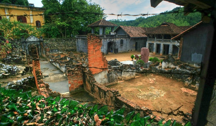 visit son la vietnam son la prison