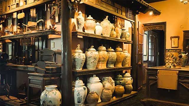 visit vietnam visit Fito museum traditional decor