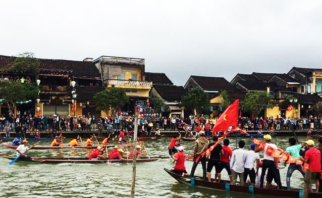 visit-hoian-visit-kimbong-village-annual festival. jpg