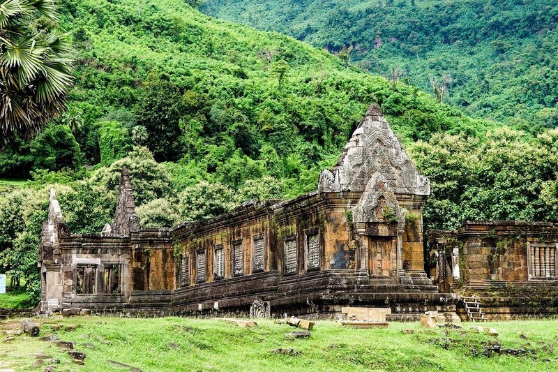 wat phou, must do activity in southern laos, must visit destination in southern laos, pakse laos