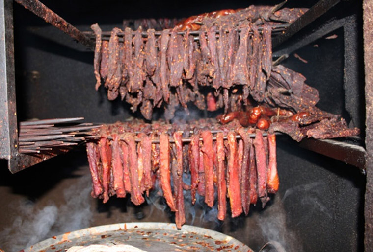 what-to-buy-in-ha-giang-smoked-buffalo-meat