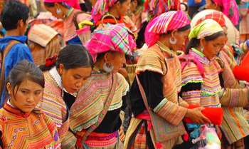 Sapa - Bac Ha (B/L/-)