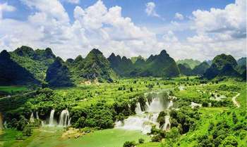 Cao Bang - Ban Gioc Waterfall - Nguom Ngao Cave - Cao Bang (B/L/-)