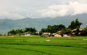 Hanoi - Mai Chau (B/L/D)