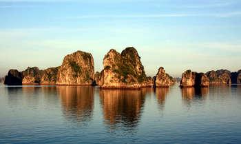 Hanoi - Halong Bay (B/L/D)