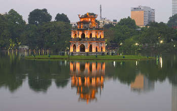 Hanoi City tour (B/L/-)