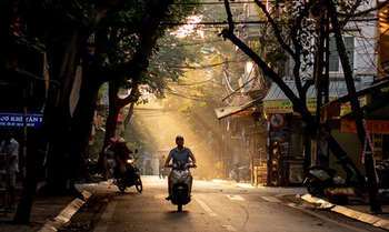Hanoi arrival (D)