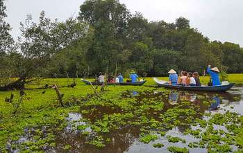 Cai Rang Floating Market - Tra Su -  Chau Doc (B/-/-)